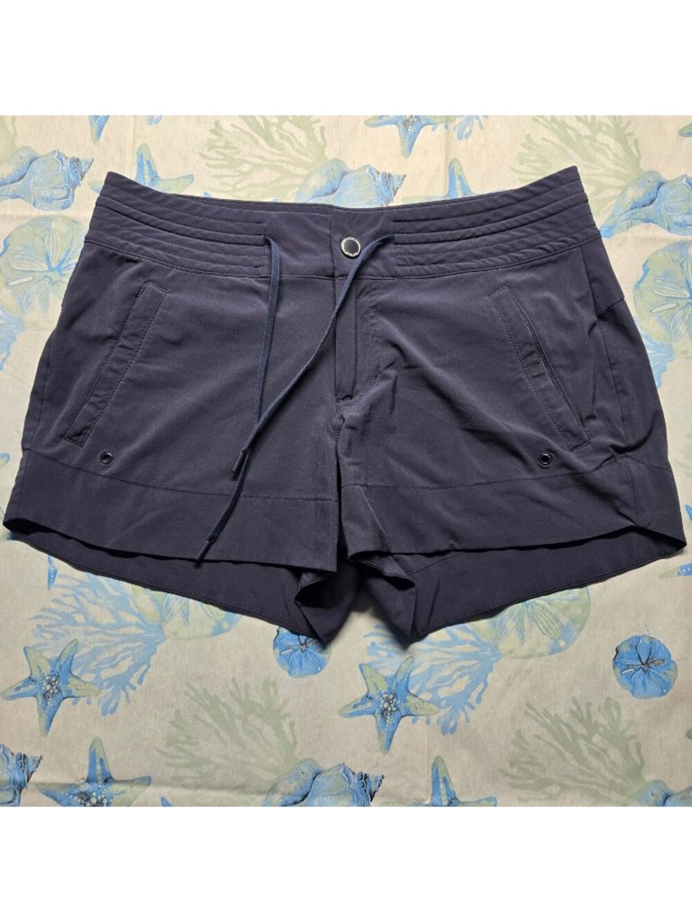 Athleta Hudson Boardshorts Womens Sz 6 (26-0174)